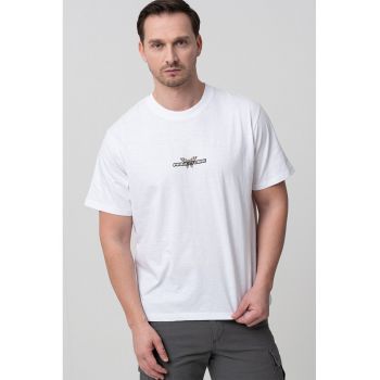 Tricou cu decolteu la baza gatului si imprimeu pe piept Recharge
