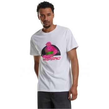 Tricou cu imprimeu grafic si decolteu la baza gatului