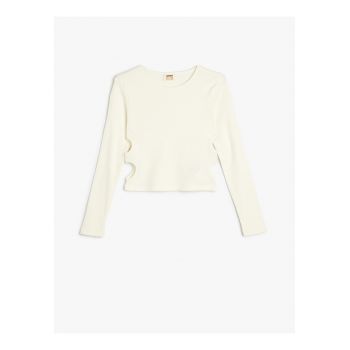 Bluza crop cu decupaje laterale