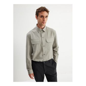 Camasa uni regular fit cu buzunare frontale