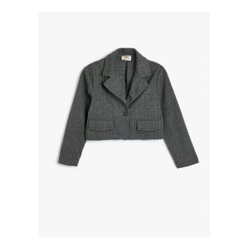 Jacheta crop cu buzunare cu clapa