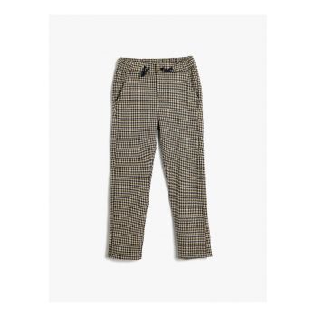 Pantaloni cu model si snur de ajustare