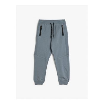 Pantaloni de trening cu buzunare cu fermoar