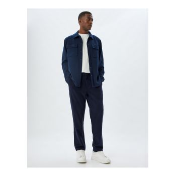 Pantaloni de trening cu talie medie si snur