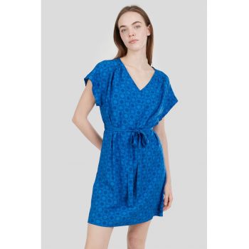 Rochie lejera cu decolteu in V si model Palmetta