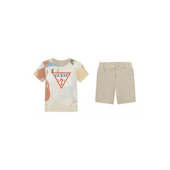 Set de tricou si bermude