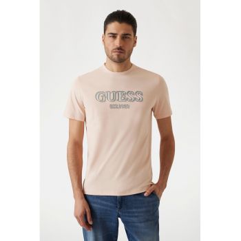 Tricou cu decolteu la baza gatului si imprimeu logo