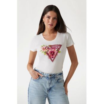 Tricou cu imprimeu - logo in relief si aplicatii cu strasuri