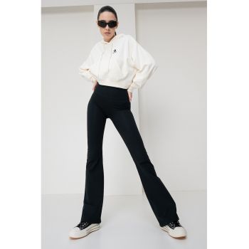Hanorac crop cu maneci cazute Chuck Taylor