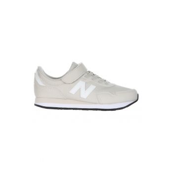 Pantofi sport cu velcro