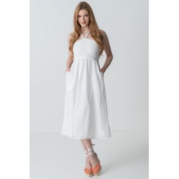 Rochie midi cu croiala evazata