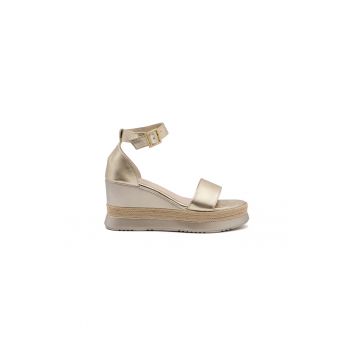 Sandale wedge cu catarama