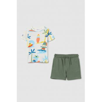 Set de tricou si pantaloni scurti