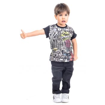 Tricou cu imprimeu grafic