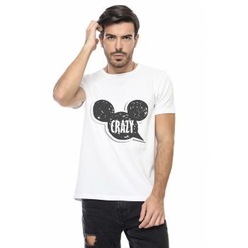 Tricou cu model grafic si decolteu la baza gatului