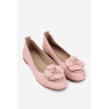 Balerini dama roz pudra din piele cu ornament floare