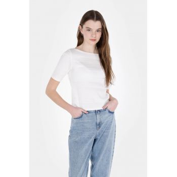 Bluza slim-fit cu decolteu barcuta