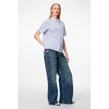 Camasa lejera din bumbac cu model in dungi
