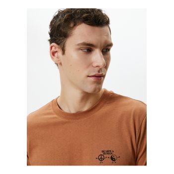 Tricou de bumbac cu imprimeu discret