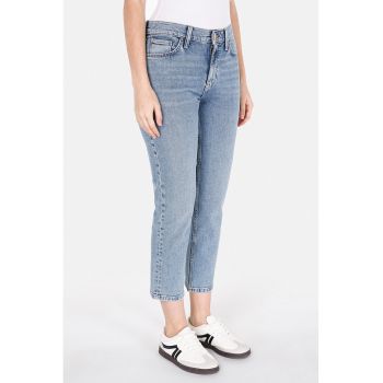 Blugi crop cu talie inalta