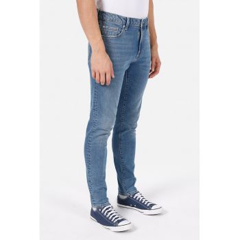 Blugi slim fit