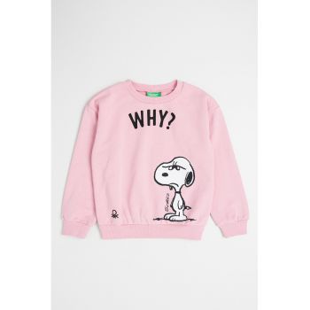 Bluza sport cu decolteu la baza gatului