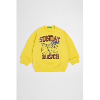 Bluza sport cu decolteu la baza gatului