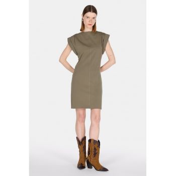 Rochie cu model uni si maneci scurte