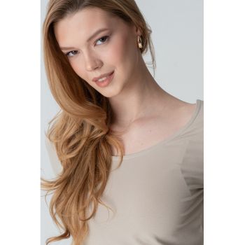 Tricou cu decolteu barcuta