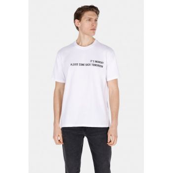 Tricou cu decolteu la baza gatului CL1073786