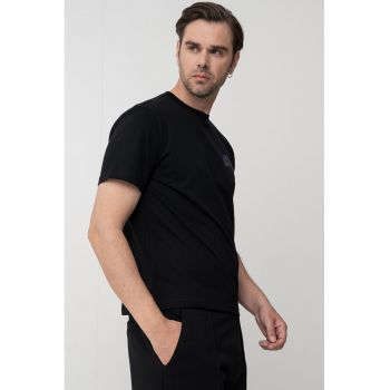 Tricou cu imprimeu grafic