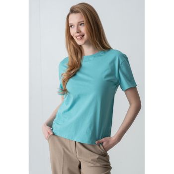Tricou din bumbac cu decolteu la baza gatului