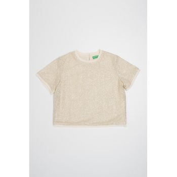 Tricou uni cu decolteu la baza gatului