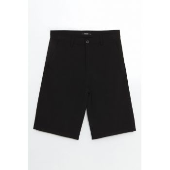 Bermude chino cu croiala relaxed-fit