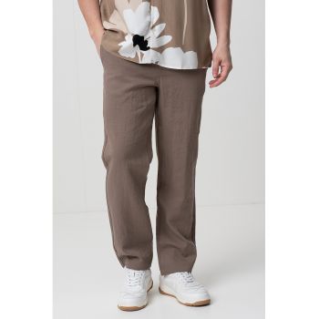 Pantaloni drepti cu snur