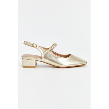 Pantofi de piele ecologica cu aspect metalic