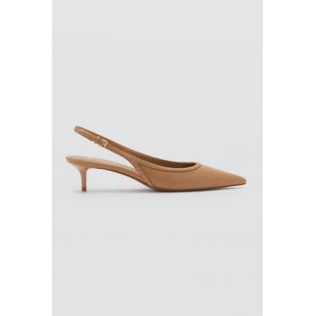 Pantofi slingback cu varf ascutit