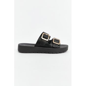 Papuci wedge cu catarame