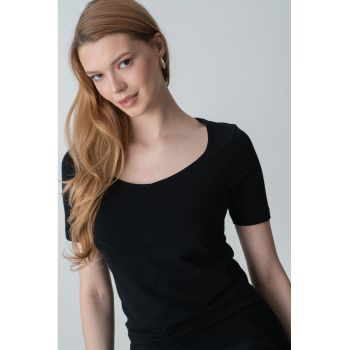 Tricou cambrat cu model uni