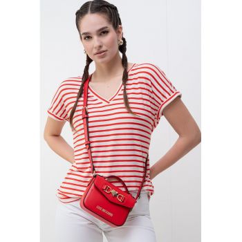 Tricou cu decolteu in V