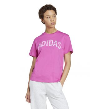Tricou cu decolteu la baza gatului si imprimeu logo