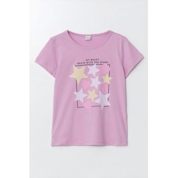 Tricou cu imprimeu grafic si decolteu la baza gatului