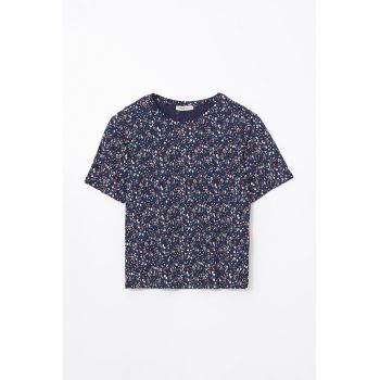 Tricou cu model floral