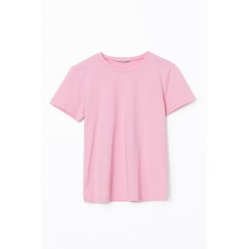 Tricou din bumbac cu decolteu la baza gatului