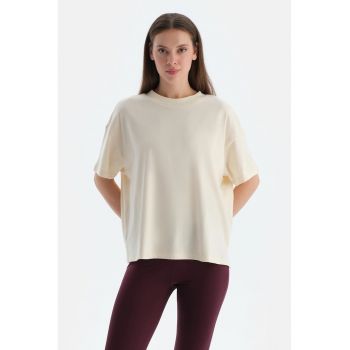 Tricou lejer cu maneci cazute