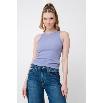Top cu logo discret