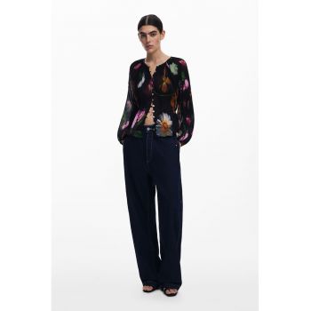 Bluza lejera cu imprimeu floral