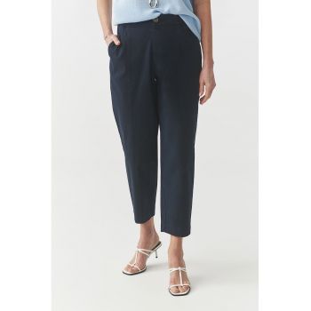 Pantaloni drepti cu model uni