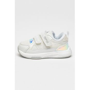 PAntofi sport cu velcro si insertii de piele ecologica