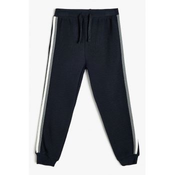 Pantaloni de trening din bumbac cu snur
